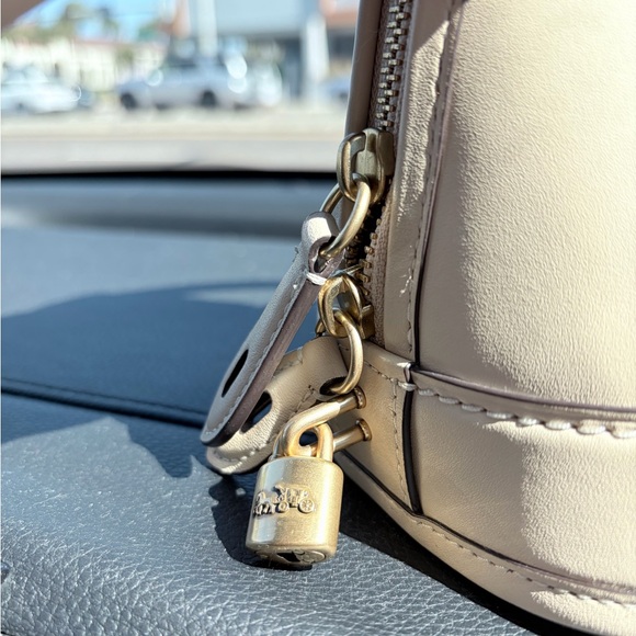 Coach Revel 24 Chalk White Color - Picture 6 of 12